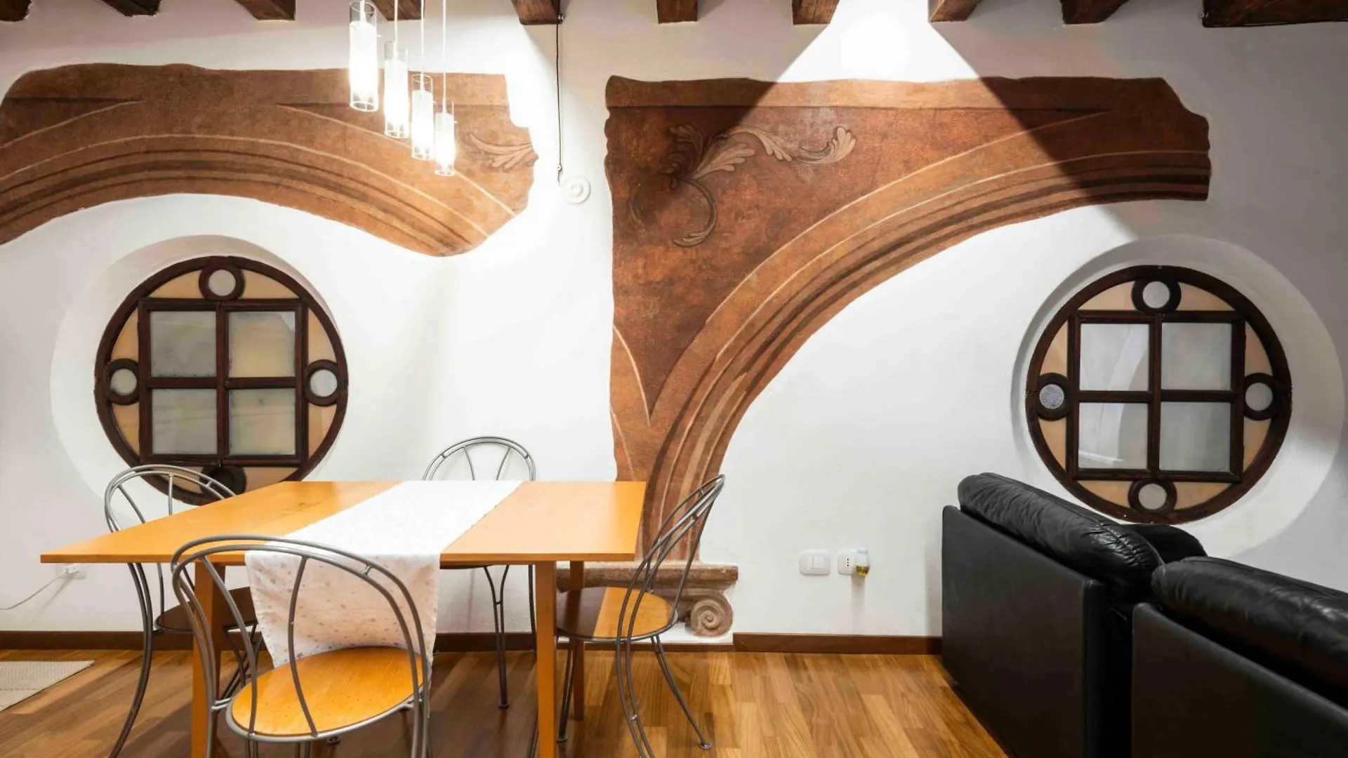 Leoncino 9 City Apartment Verona