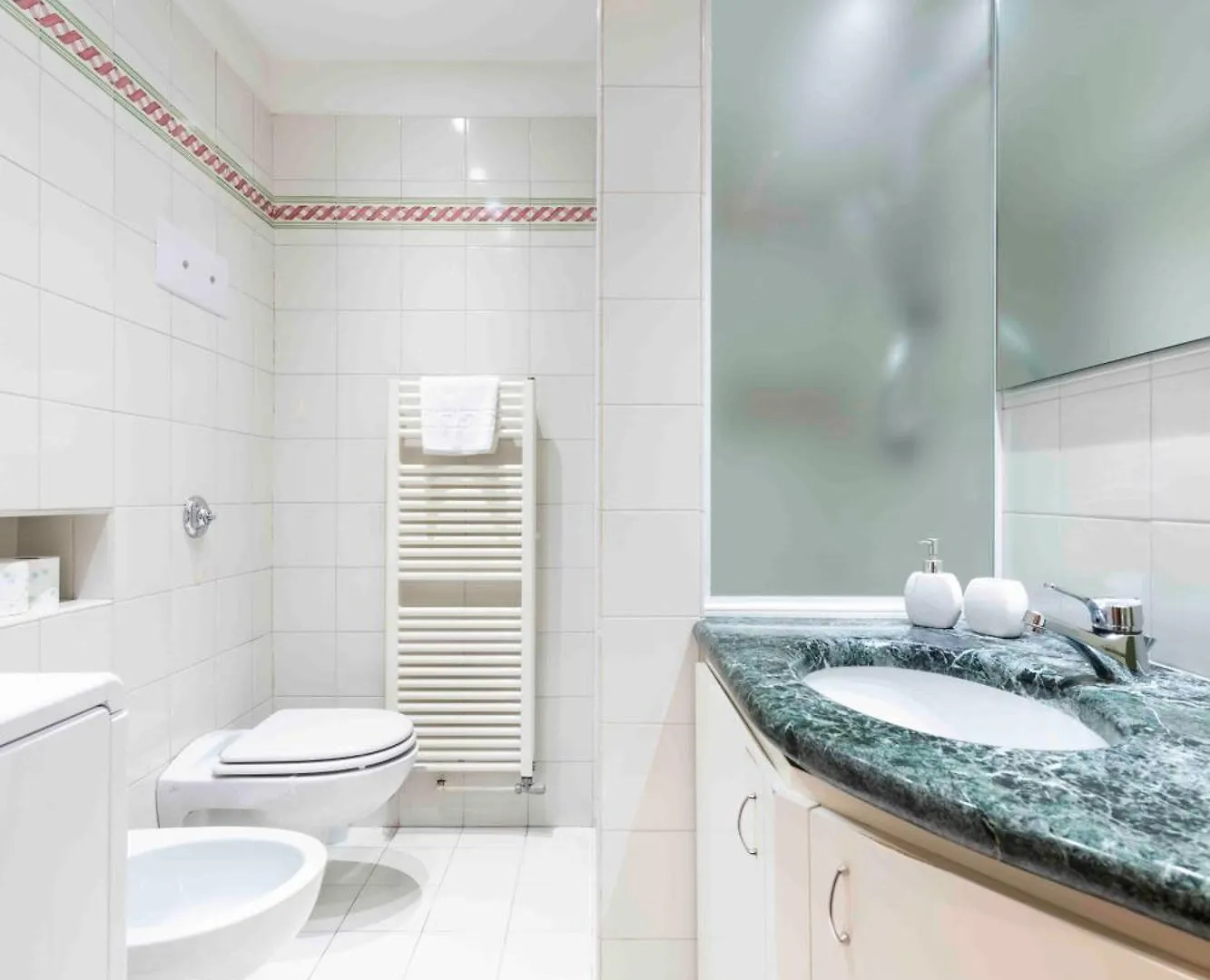 Leoncino 9 City Apartment Verona Italy